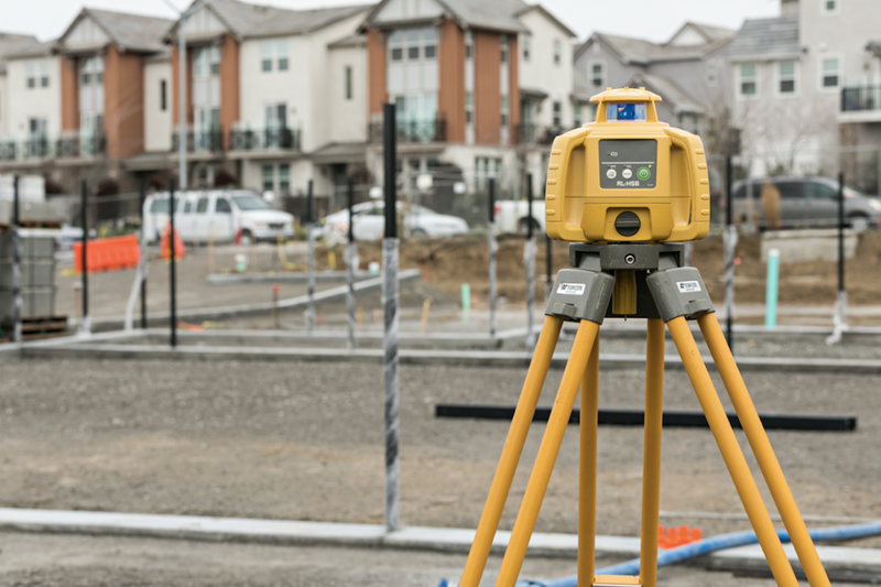 Load image into Gallery viewer, Topcon H5-B Rotating Laser Kit
